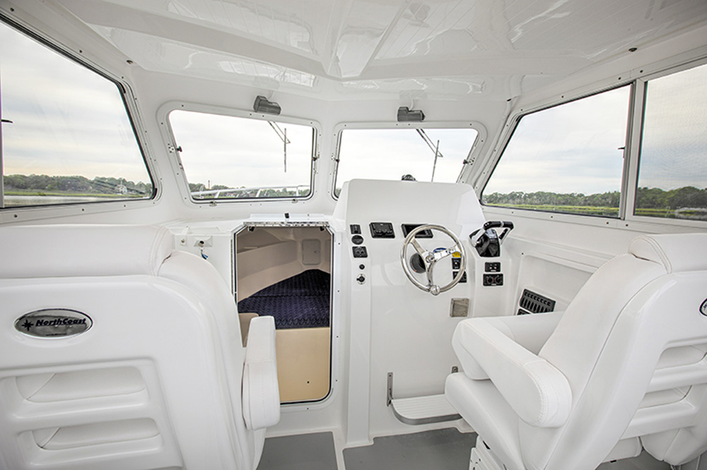 NorthCoast Boats 255HT cockpit